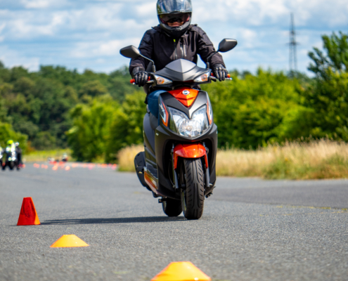 Scooterraining am Mendelpass